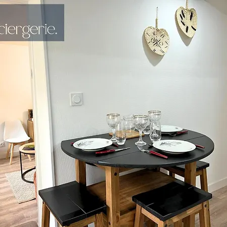 La Marne #3- Centre アパート ポアティエ